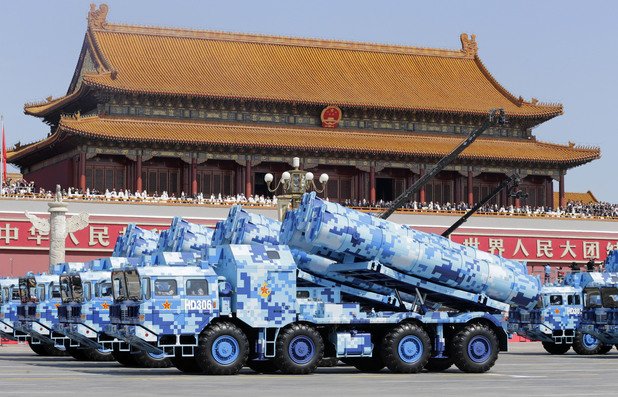 Зрелищен парад в Китай по случай края на Втората световна