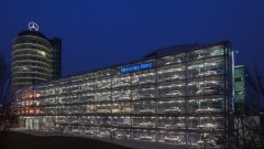 ЕК претърси централите на два от германските автомобилни концерни
