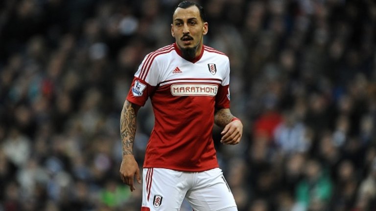 15. Костас Митроглу – от Олимпиакос във Фулъм, 12 млн. паунда
Фулъм се бореше за оцеляване и през януари 2014-а даде 12 млн. паунда на Олимпиакос за гръцкия нападател. Заради контузии и слаба форма обаче Митроглу изигра само три мача за „котиджърс“, въпреки че бе рекордната им покупка тогава. През август бе върнат в Олимпиакос под наем, а след това игра за Бенфика и Марсилия, след което бе отдаван под наем на Галатасарай и ПСВ.