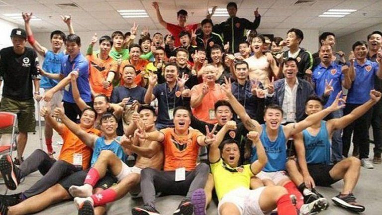 Отборът на Мейсиан Теханд спечели промоция за втория ешелон на страната, след като победи с общ резултат 3:1 Шънджън Ледман.