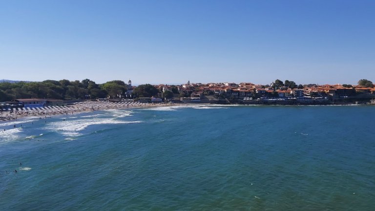 "Птичи поглед" към Созополския залив