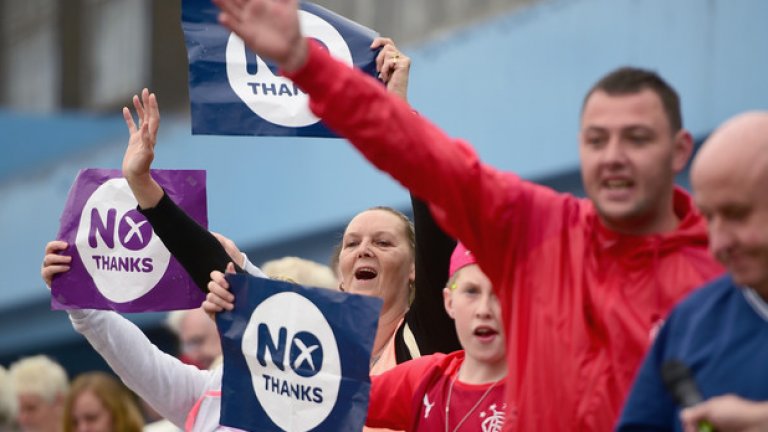 Шестима души са били арестувани след сблъсъци между юнионисти и привърженици на независимостта