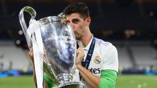 Финалът в Шампионската лига може да се играе извън Европа