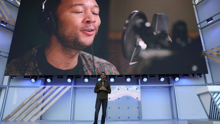 Сундар Пичай представя новите 6 гласа в Google Assistant, един от които е на Джон Леджънд 