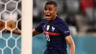 Мбапе си постави цел, която предвижда оставането му в ПСЖ