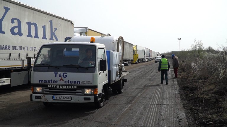 Временната забрана за придвижване беше премахната още в полунощ