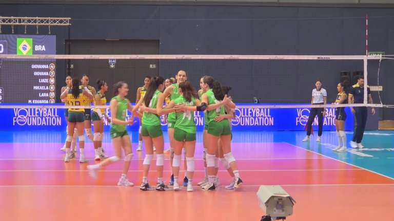 България е на полуфинал на световното след 3:1 над Бразилия