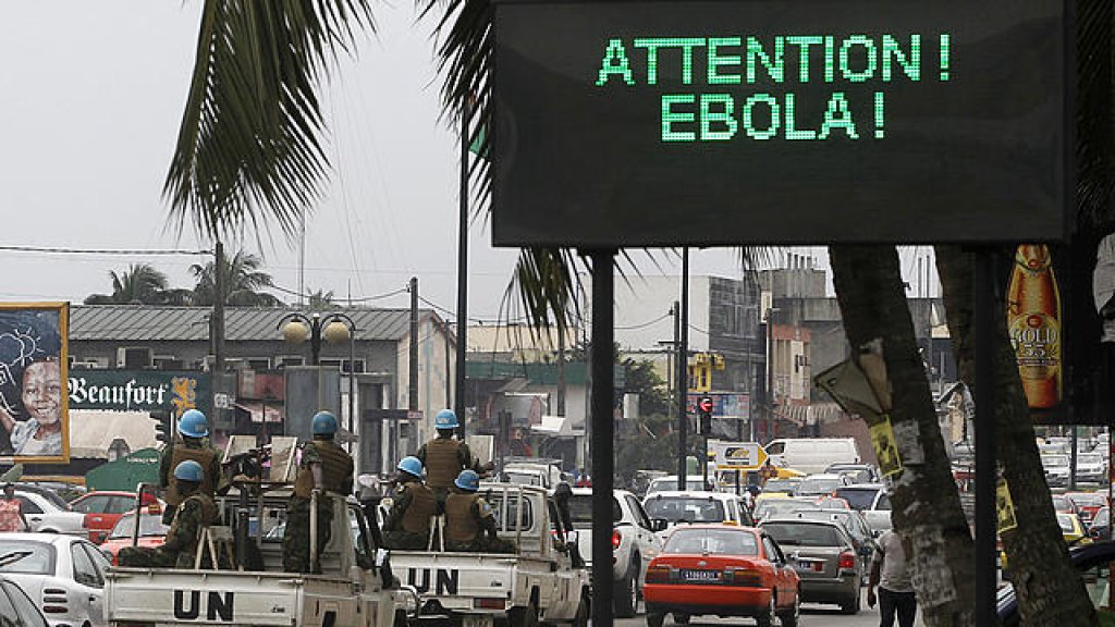 attention_ebola_1_68055