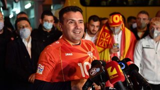 Заев нареди: По 10 хил. евро за футболистите на Северна Македония