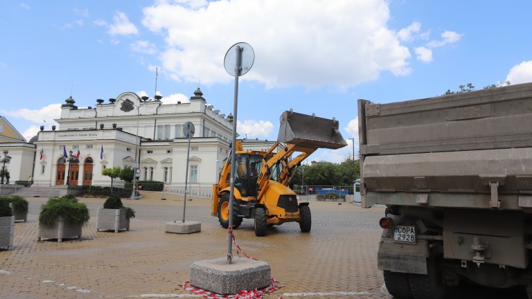 Сменят жълтите павета в центъра на София