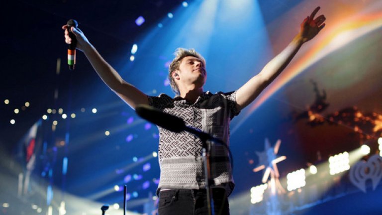 Найъл Хоран
 Основен съставен елемент от момчешката група One Direction. Кариерата му тръгва от училищния хор в Мълингар, Република Ирландия.
