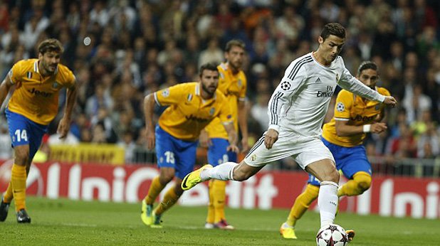 Реал и Ювентус се срещнаха в групата миналия сезон - 2:1 за Мадрид и 2:2 в Италия.