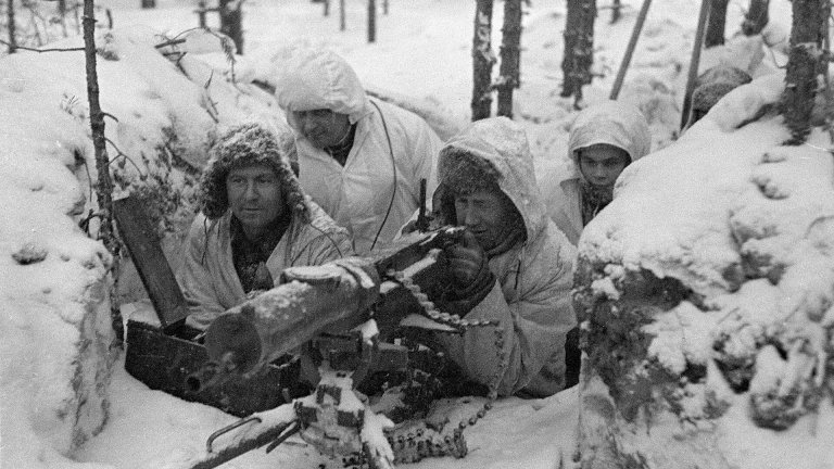 Финландците оказват легендарна съпротива срещу руснаците пи време на Зимната война.