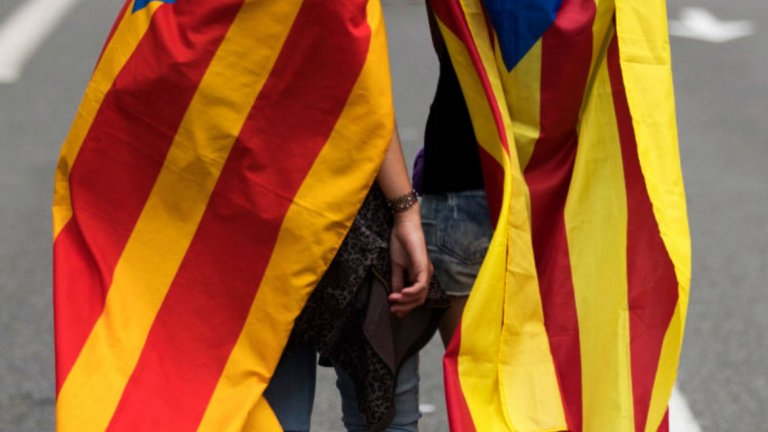 Мадрид пое управлението над Каталуния