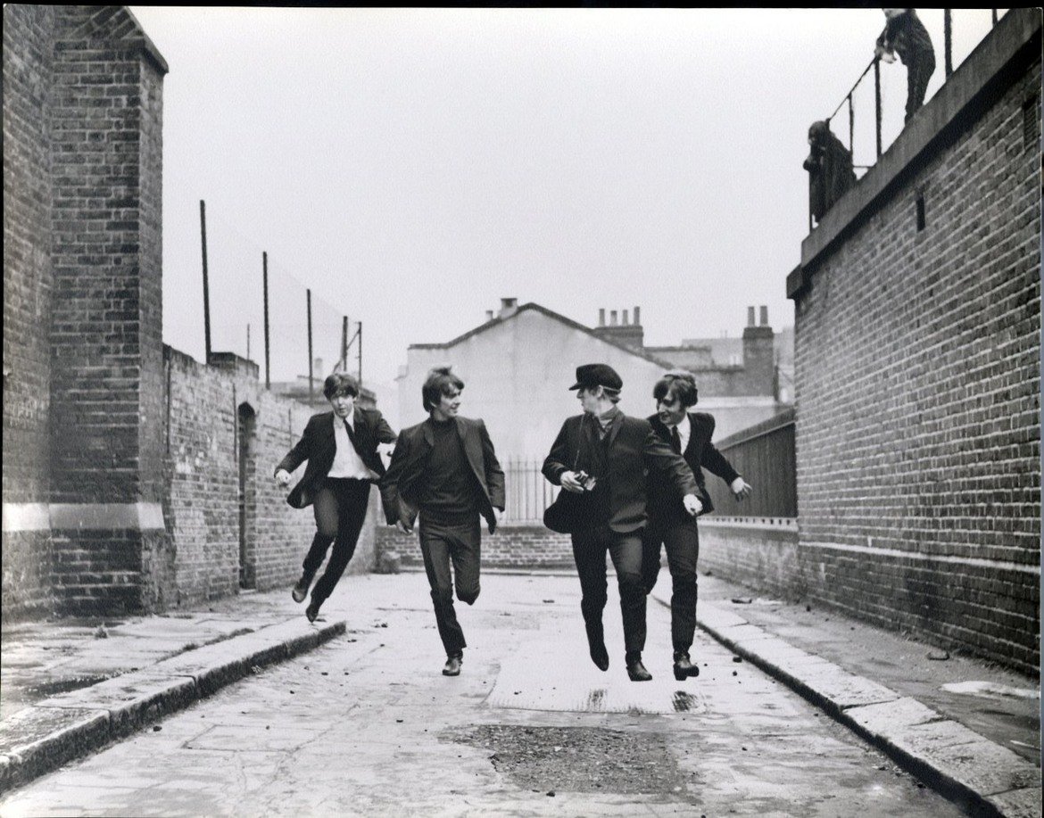 "A Hard Day`s Night" - отново в компанията на Джон, Джордж и Ринго