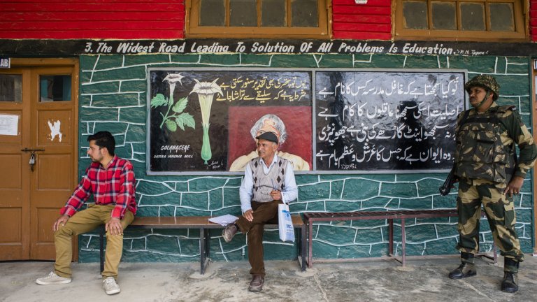 За живеещите в Кашмир идеята за мир е само химера