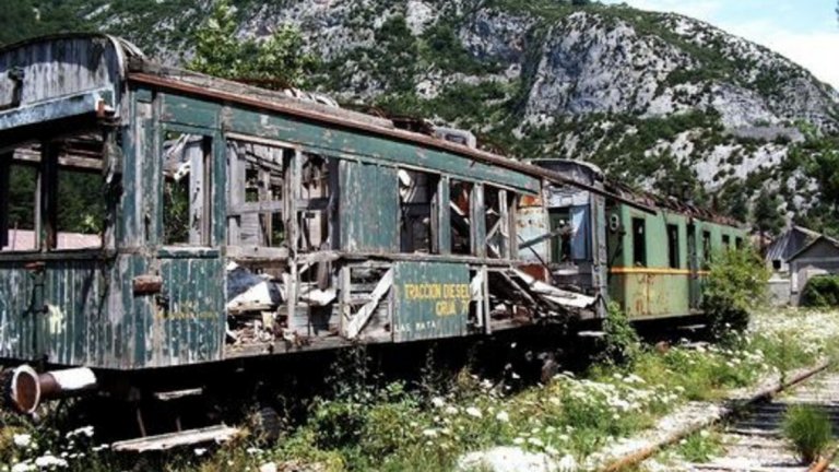 Шпионската жп гара в Пиринеите, която спаси стотици евреи