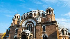 Православната църква почита душите на покойниците