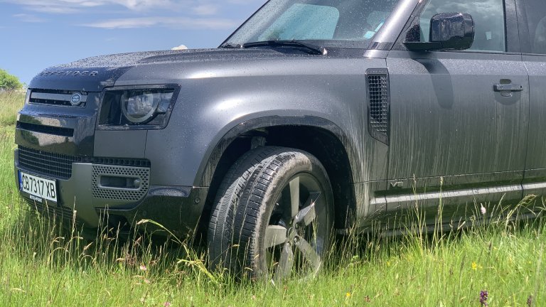 Land Rover Defender V8 Carpathian Edition - другото име на съвършенството