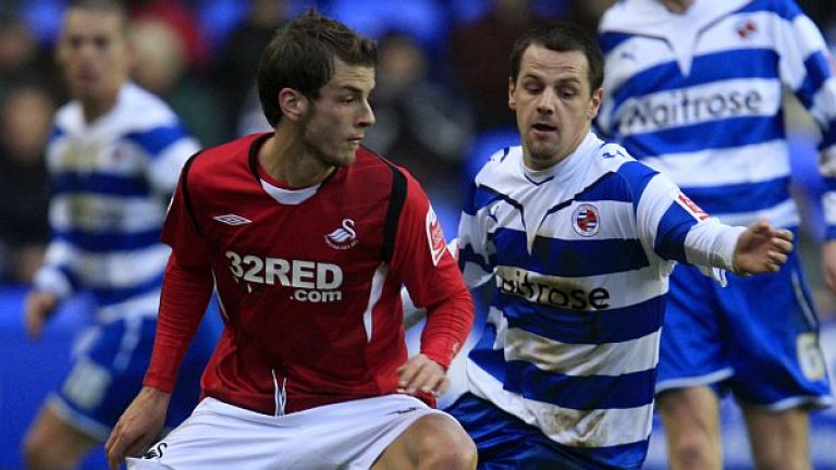 Много е трудно да се посочи фаворит във финалния плейоф за влизане във Висшата лига, тъй като Суонзи и Рединг са доста равностойни отбори, а и през сезона се победиха по веднъж с 1:0