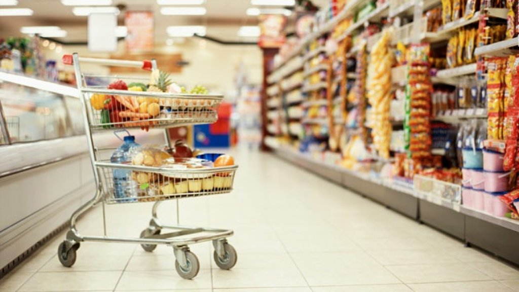 t1larg.grocery.store.aisle