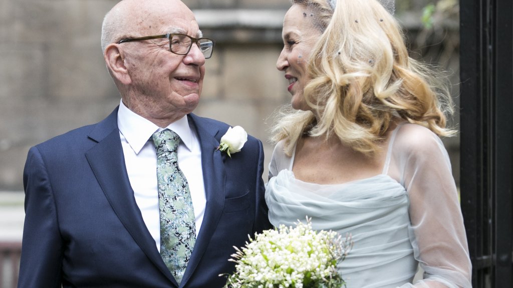 Jerry Hall Marries Media Mogul Rupert At St Brides Church