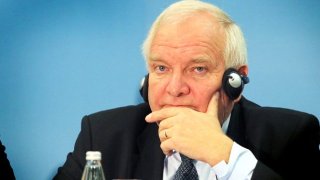 Жозеф Дол: България трупа дългове за следващите поколения 