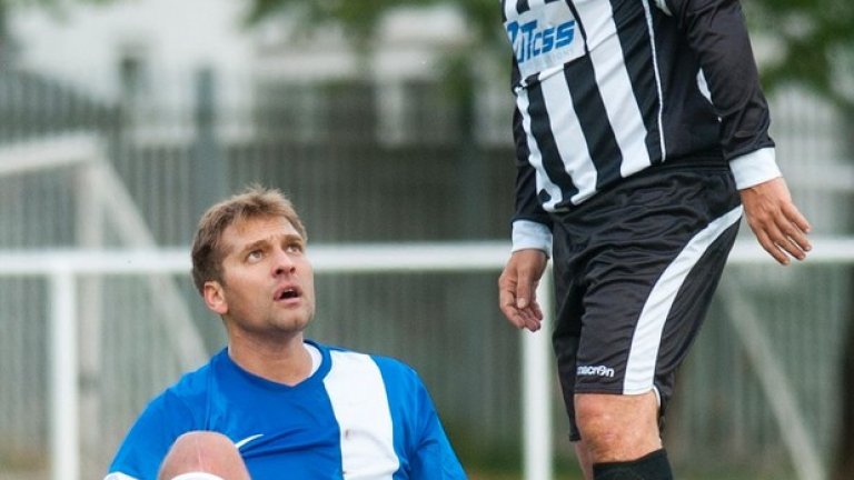 Стилиян Петров отново на терена