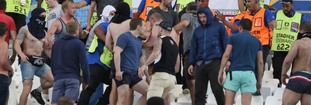 Марсилският прокурор Брис Робин обвини 150 "специално обучени руски хулигани" за по-голямата част от сблъсъците в Марсилия