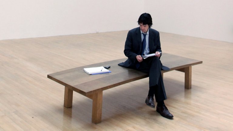 Съвременният човек е по-несвободен от париите - обременен е от труда и от кредитите си...