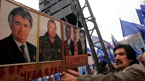 Младич - за света престъпник, за сърбите - герой