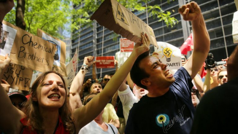 Първият ден на протестите в Турция през 2013 г.