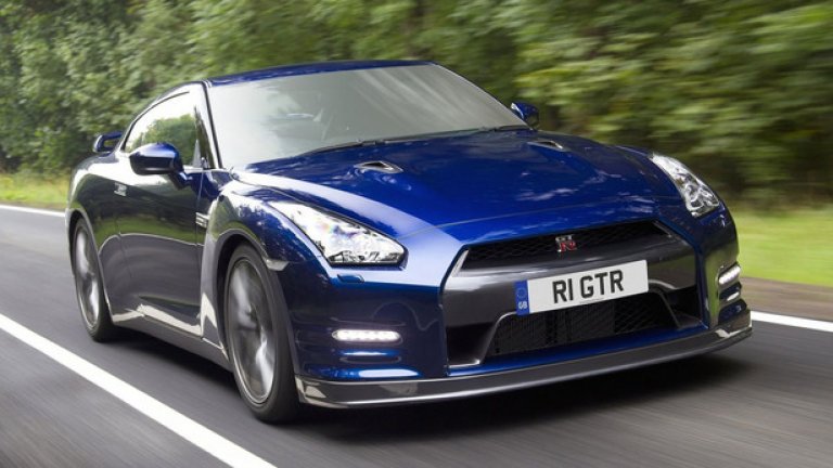 Nissan GT-R – 7.19,10 минути
Всяка нова версия на GT-R постига по-добри времена на „Ринга”. Между 2011 и 2013 времената на GT-R се подобриха с 5 секунди, основно заради увеличаването на мощността на 538 конски сили, както и някои промени в аеродинамиката и окачването.