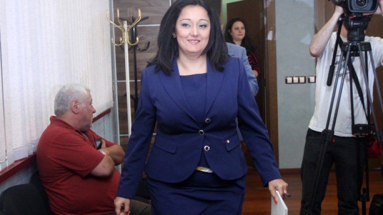 Лиляна Павлова е готова с избора на агенция за медийно обслужване на Председателството