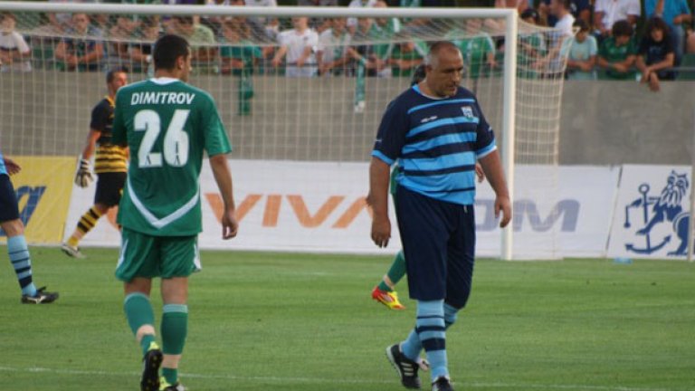 Въпреки, че Бойко Борисов вече не намира време да играе във Витоша (Бистрица), отборът катери етажите на футбола ни.