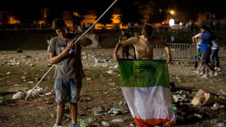 Европа в червено и жълто