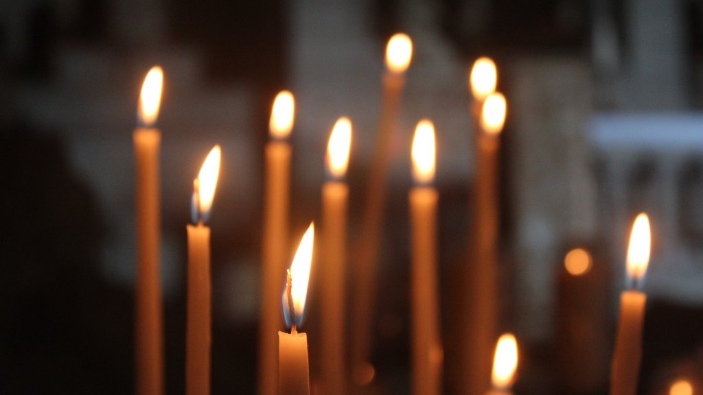 candle-2818819_1920