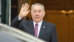 Бившият казахстански авторитарен лидер беше отрязан от властовите си позиции след протестите в страната