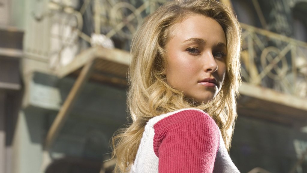 hayden-panettiere-wallpaper-backrounds-wallpapers-backgrounds-desktop