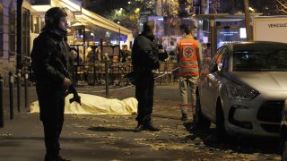 терор във франция, париж, терористичен акт