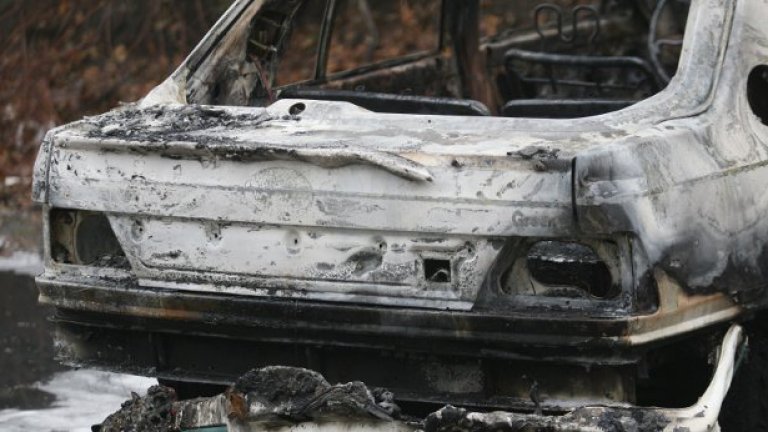 За 3 месеца в страната изгоряха над 45 автомобила, а в София над 60