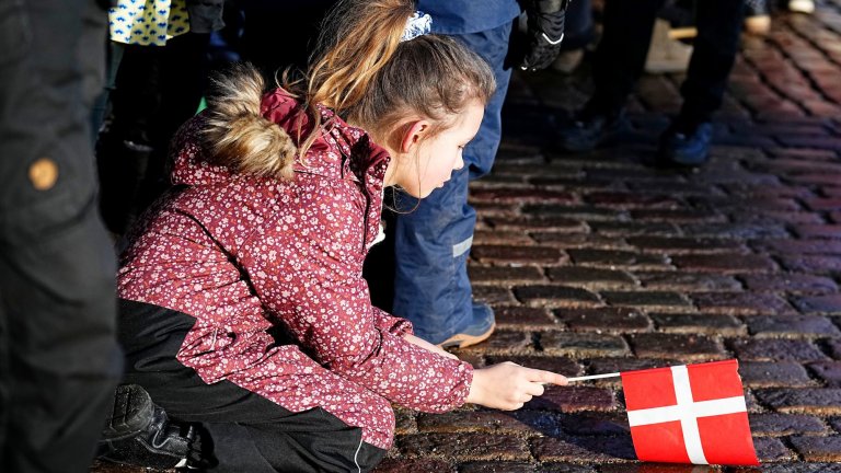 Не всички инуити могат да отгледат децата си по "датски".