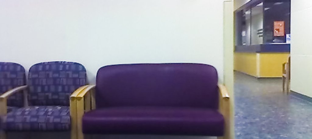 Wide_Chair