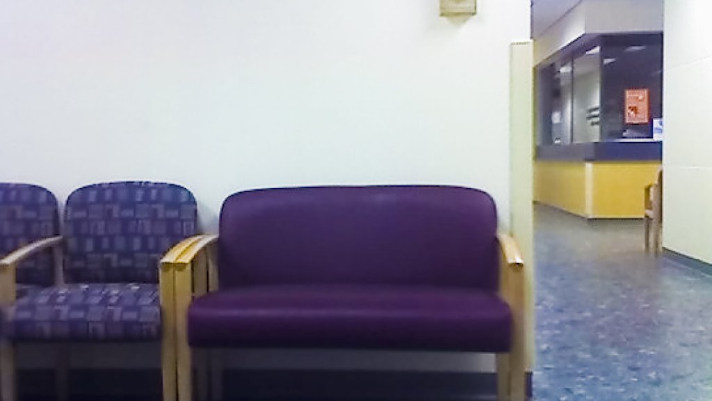 Wide_Chair