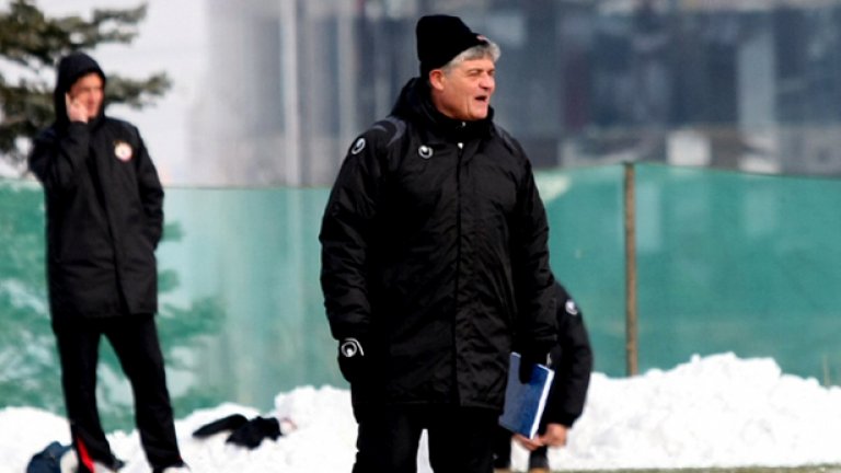 Йоан Анодоне претърпя първа загуба начело на ЦСКА