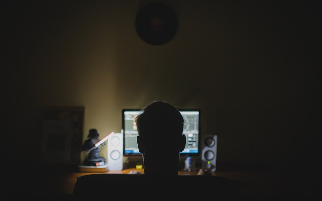 work-933061_960_720