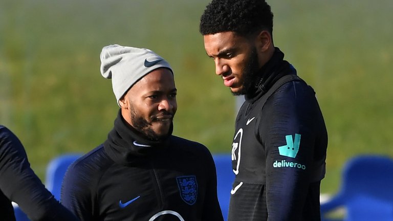 Стърлинг и Гомес се сдърпаха в началото на седмицата.