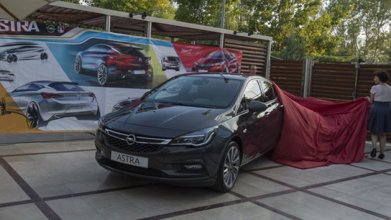 Новият Opel Astra дебютира вчера в София