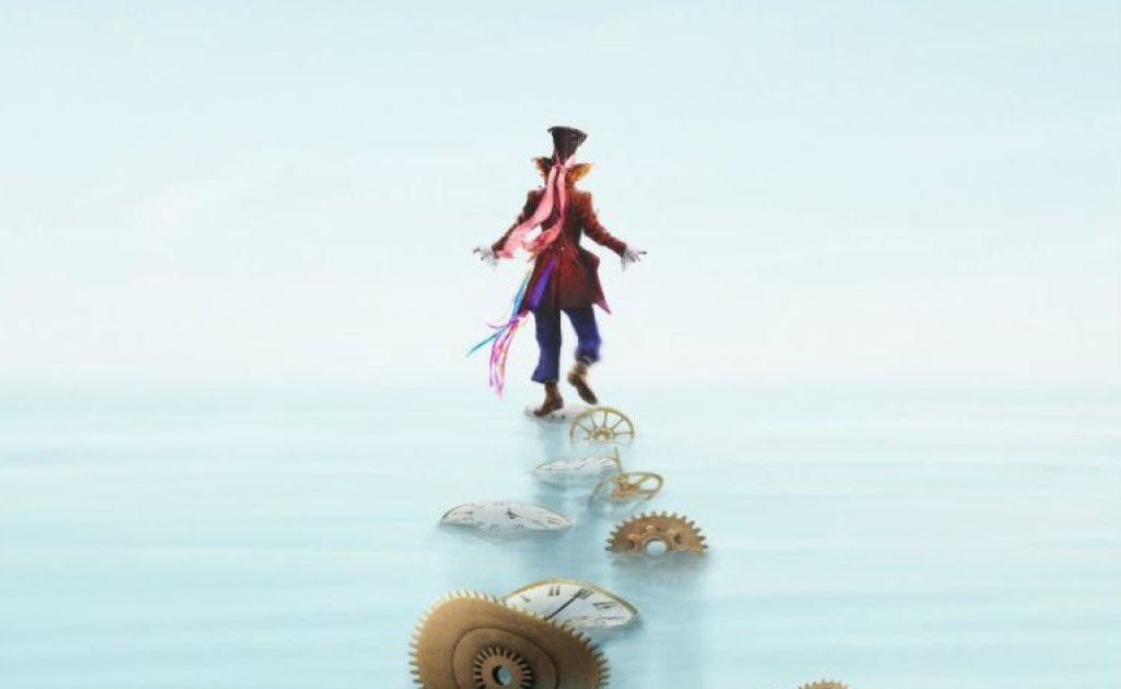 27 май: „Алиса в огледалния свят” (Alice Through the Looking Glass) ще се появи на екран заедно с Джони Деп в ролята на Лудия Шапкар. Режисьорът Джеймс Бобин тръгва по стъпките на Тим Бъртън, който екранизира „Алиса в страната на чудесата”.
