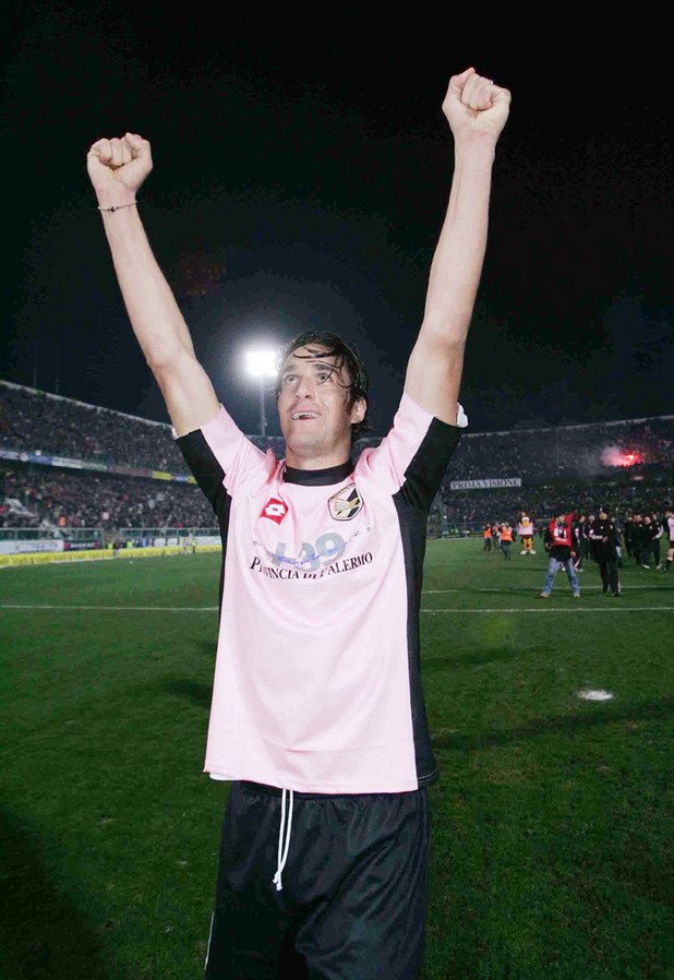 Най-продуктивният период на Тони - 2 сезона в Палермо, където вкара общо 50 гола в първенството.
